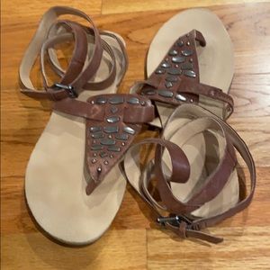 Women’s sandals